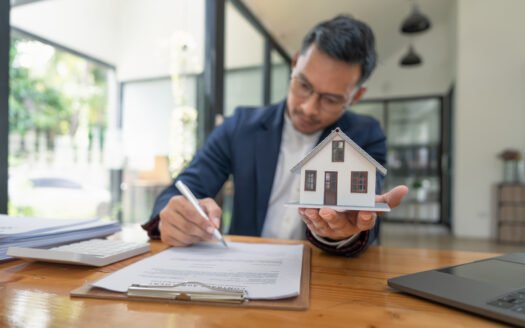 Aspectos legales para revisar al comprar un departamento