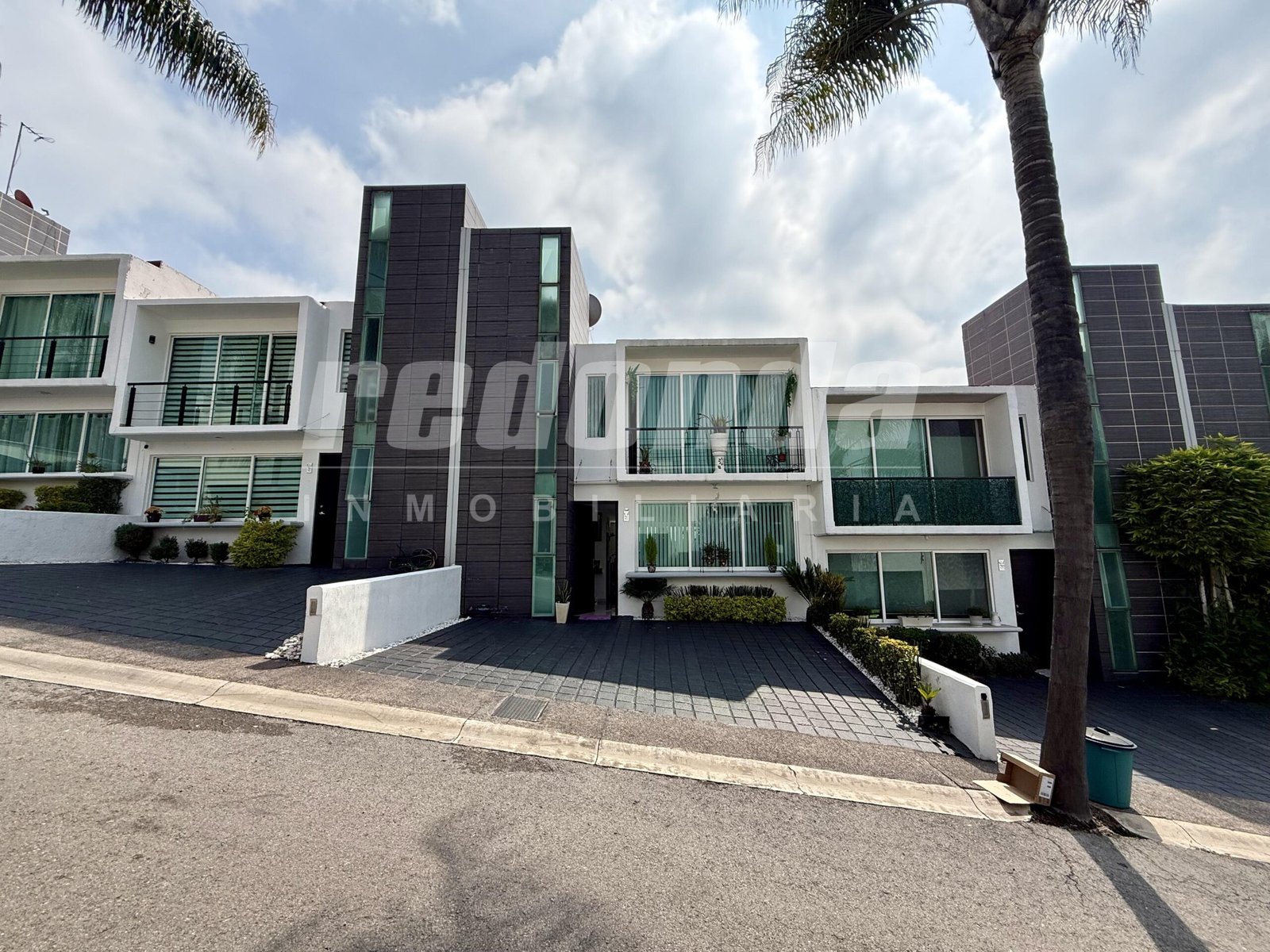 Green Town Houses